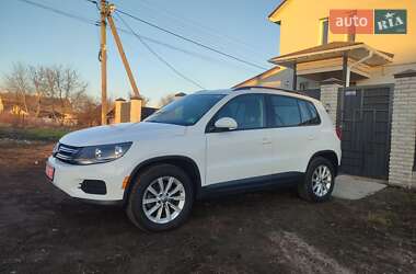 Позашляховик / Кросовер Volkswagen Tiguan 2017 в Ніжині