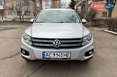 Внедорожник / Кроссовер Volkswagen Tiguan 2012 в Подольске