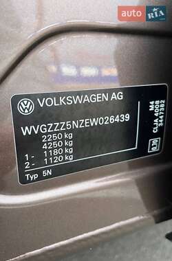 Внедорожник / Кроссовер Volkswagen Tiguan 2014 в Львове