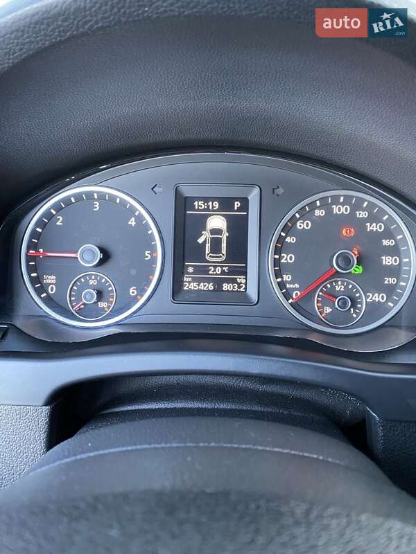 Позашляховик / Кросовер Volkswagen Tiguan 2010 в Кременці