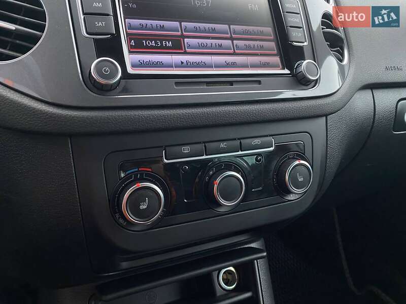 Внедорожник / Кроссовер Volkswagen Tiguan 2012 в Львове