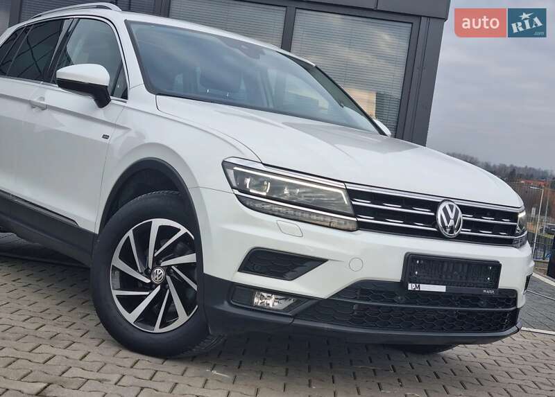 Внедорожник / Кроссовер Volkswagen Tiguan 2019 в Львове