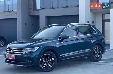 Внедорожник / Кроссовер Volkswagen Tiguan 2021 в Ковеле