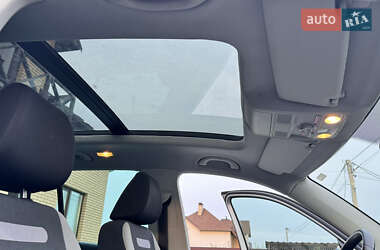 Внедорожник / Кроссовер Volkswagen Tiguan 2009 в 