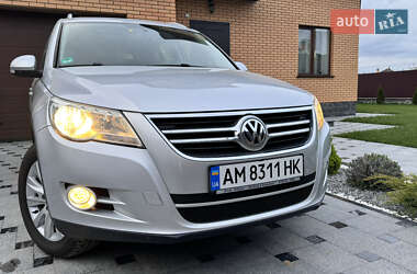 Внедорожник / Кроссовер Volkswagen Tiguan 2009 в 