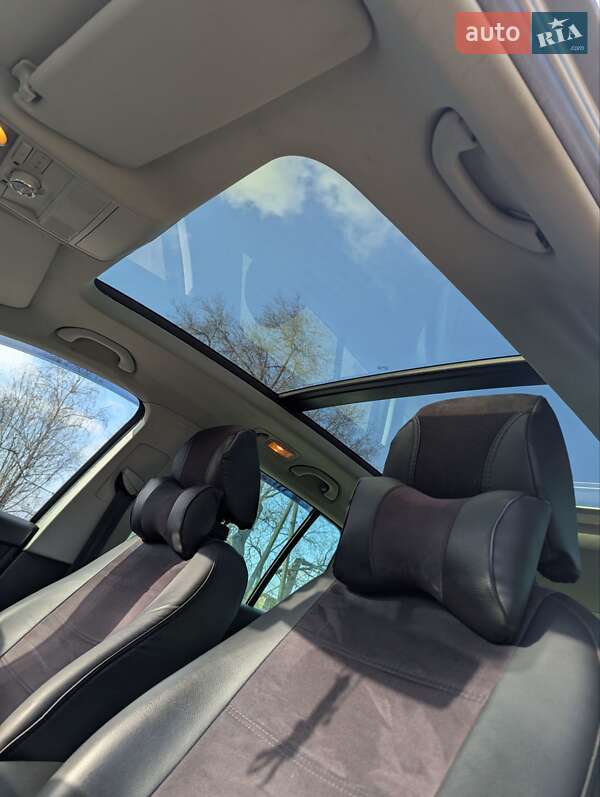 Позашляховик / Кросовер Volkswagen Tiguan 2010 в Южноукраїнську