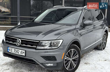 Внедорожник / Кроссовер Volkswagen Tiguan 2018 в Каменском