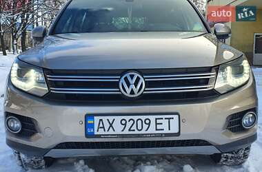 Внедорожник / Кроссовер Volkswagen Tiguan 2012 в Харькове