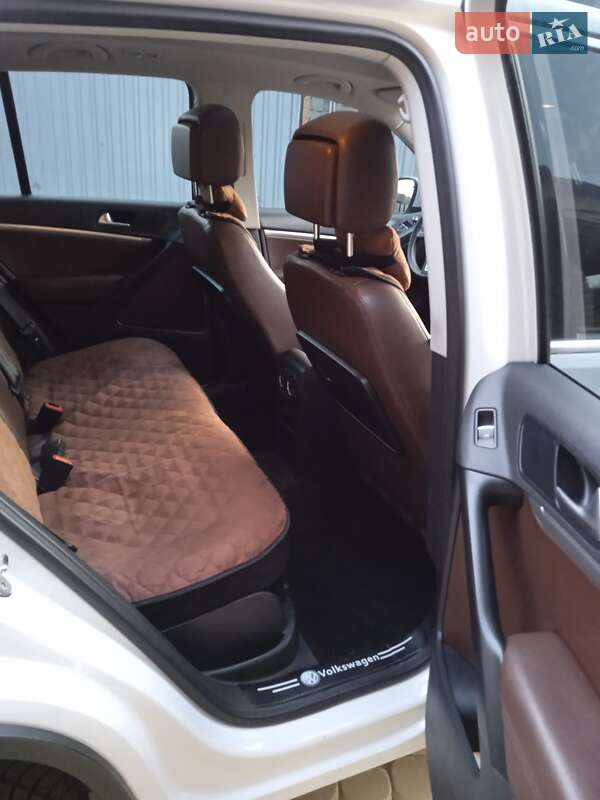 Внедорожник / Кроссовер Volkswagen Tiguan 2014 в Тернополе