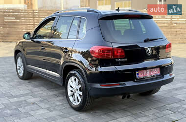 Внедорожник / Кроссовер Volkswagen Tiguan 2012 в Тячеве