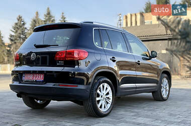 Внедорожник / Кроссовер Volkswagen Tiguan 2012 в Тячеве