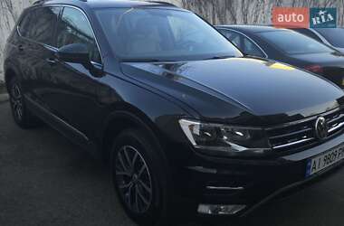 Внедорожник / Кроссовер Volkswagen Tiguan 2020 в Киеве