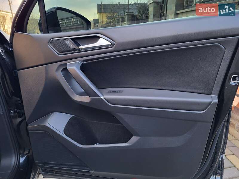 Внедорожник / Кроссовер Volkswagen Tiguan 2018 в Иршаве