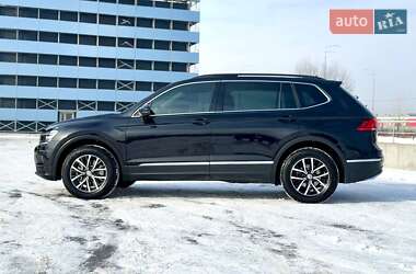 Внедорожник / Кроссовер Volkswagen Tiguan 2021 в Киеве