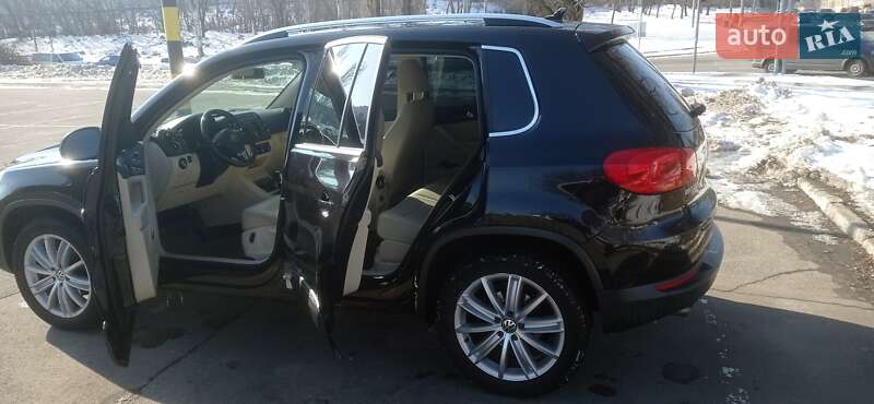 Внедорожник / Кроссовер Volkswagen Tiguan 2011 в Киеве фото 7 Внедорожник / Кроссовер Volkswagen Tiguan 2011 в Киеве