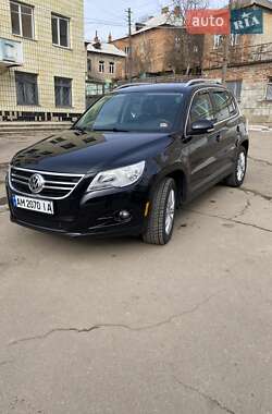 Позашляховик / Кросовер Volkswagen Tiguan 2010 в Бердичеві