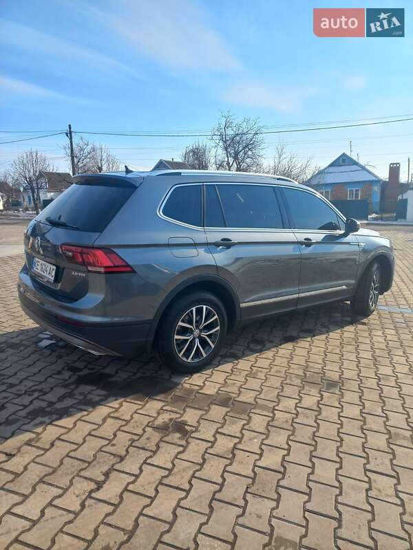 Внедорожник / Кроссовер Volkswagen Tiguan 2018 в Софиевке