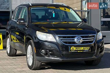 Внедорожник / Кроссовер Volkswagen Tiguan 2010 в Ивано-Франковске