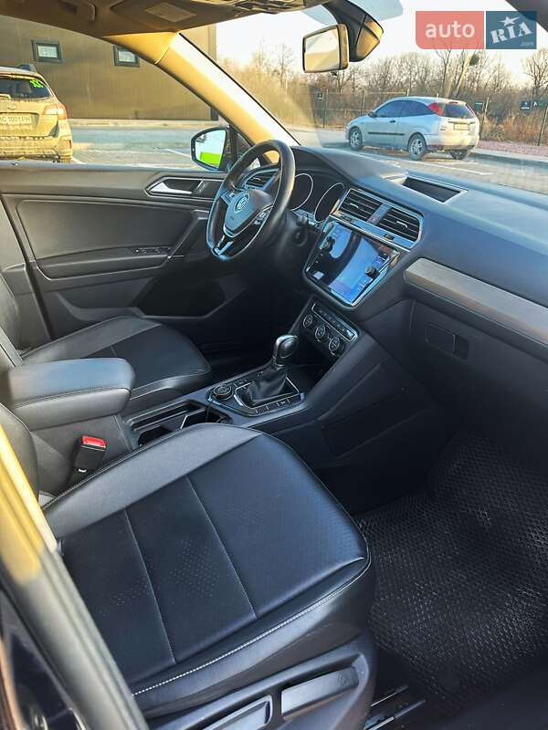 Позашляховик / Кросовер Volkswagen Tiguan 2018 в Стрию