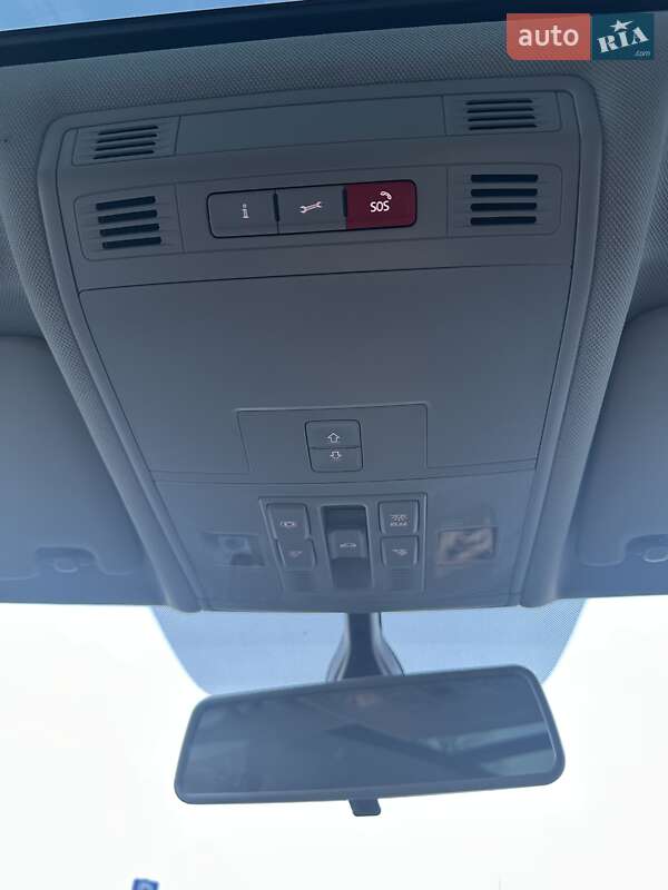 Позашляховик / Кросовер Volkswagen Tiguan 2018 в Стрию
