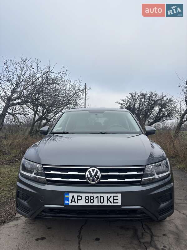 Внедорожник / Кроссовер Volkswagen Tiguan 2019 в Запорожье