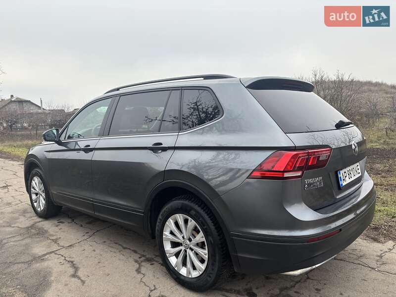 Внедорожник / Кроссовер Volkswagen Tiguan 2019 в Запорожье