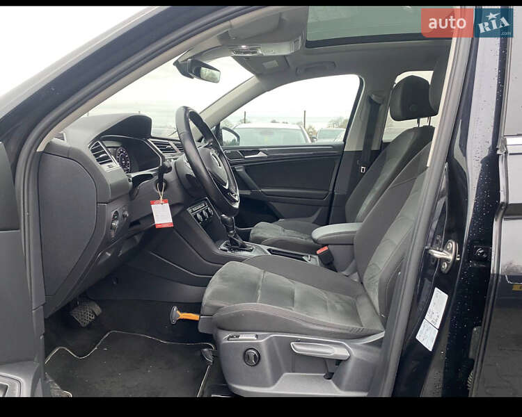 Внедорожник / Кроссовер Volkswagen Tiguan 2018 в Одессе
