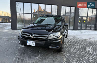 Внедорожник / Кроссовер Volkswagen Tiguan 2016 в Полтаве