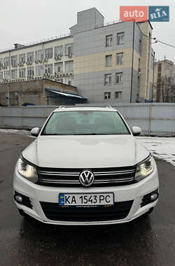 Внедорожник / Кроссовер Volkswagen Tiguan 2015 в Киеве