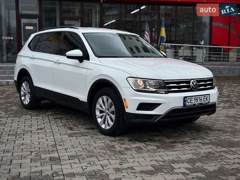 Позашляховик / Кросовер Volkswagen Tiguan 2019 в Чернівцях