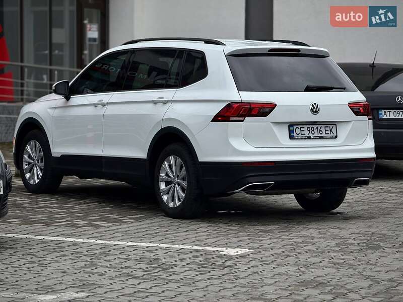 Позашляховик / Кросовер Volkswagen Tiguan 2019 в Чернівцях