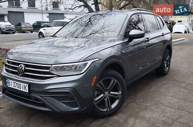 Позашляховик / Кросовер Volkswagen Tiguan 2022 в Харкові