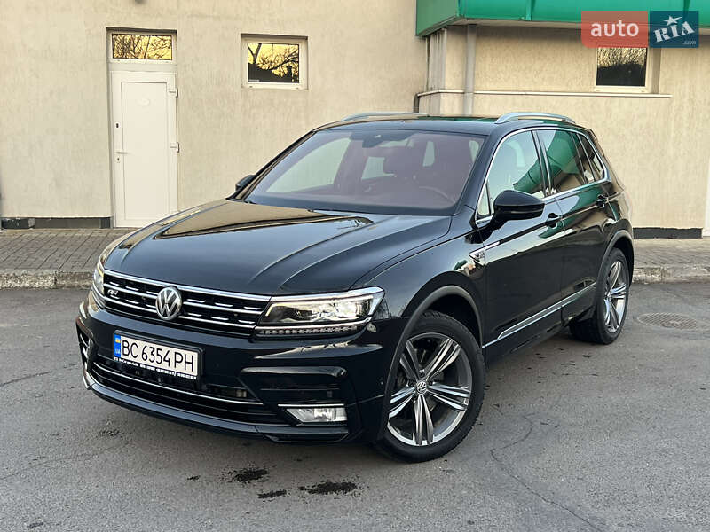 Внедорожник / Кроссовер Volkswagen Tiguan 2017 в 
