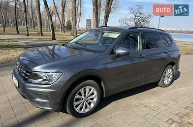 Позашляховик / Кросовер Volkswagen Tiguan 2018 в Києві