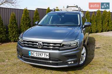 Позашляховик / Кросовер Volkswagen Tiguan 2018 в Львові