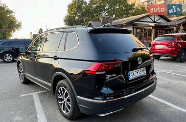 Внедорожник / Кроссовер Volkswagen Tiguan 2020 в 