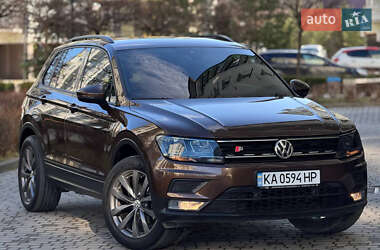 Внедорожник / Кроссовер Volkswagen Tiguan 2016 в Ивано-Франковске