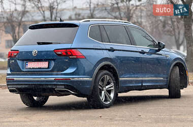 Внедорожник / Кроссовер Volkswagen Tiguan 2018 в Киеве