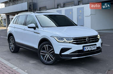 Позашляховик / Кросовер Volkswagen Tiguan 2022 в Києві