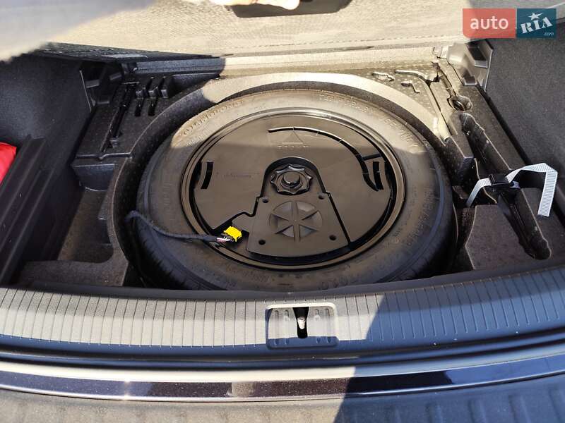 Внедорожник / Кроссовер Volkswagen Tiguan 2018 в Хмельницком
