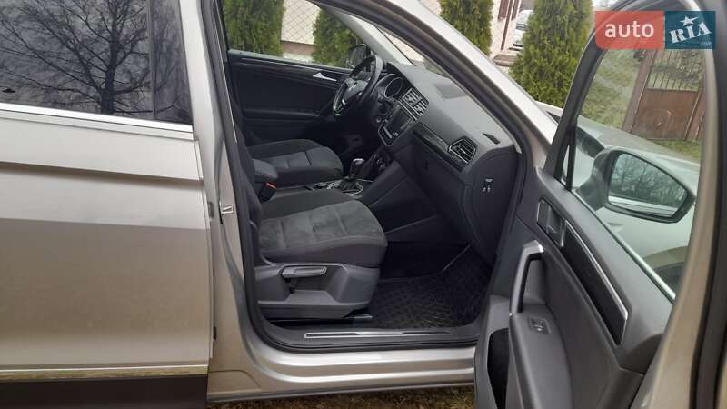 Внедорожник / Кроссовер Volkswagen Tiguan 2016 в Виннице