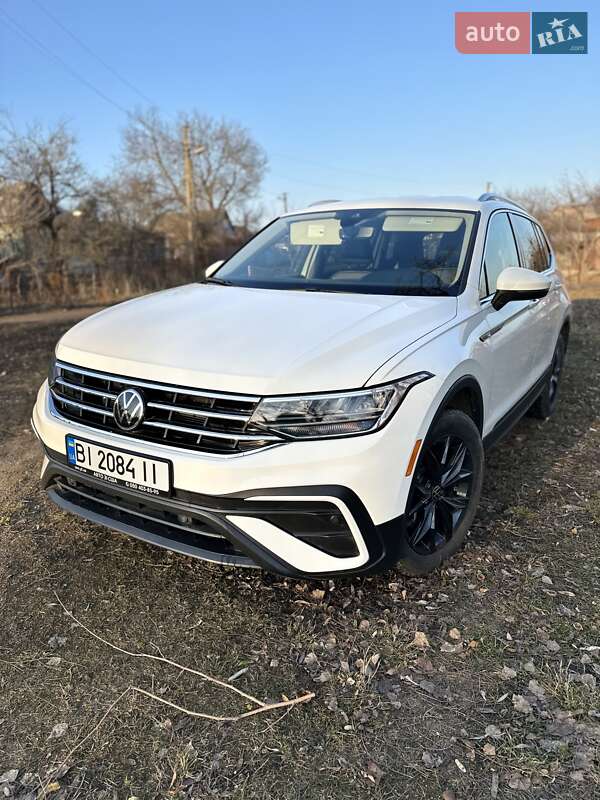 Позашляховик / Кросовер Volkswagen Tiguan 2023 в Полтаві