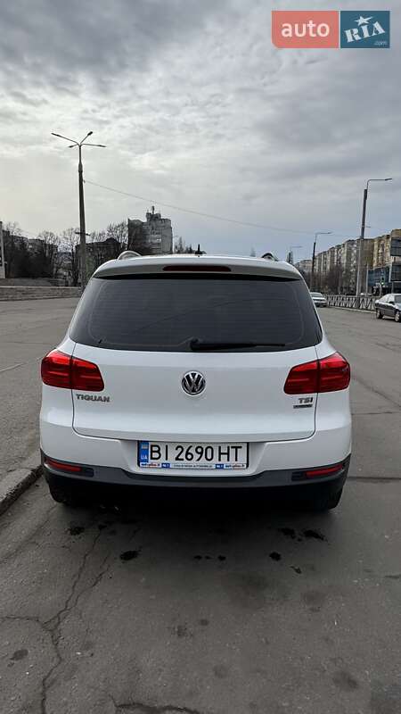 Позашляховик / Кросовер Volkswagen Tiguan 2013 в Кременчуці