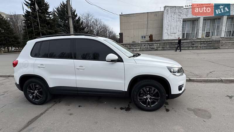 Позашляховик / Кросовер Volkswagen Tiguan 2013 в Кременчуці