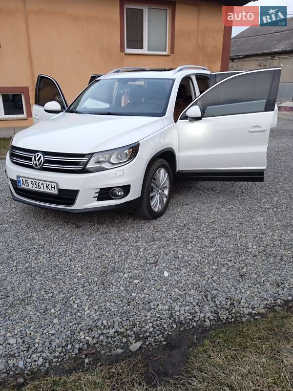 Внедорожник / Кроссовер Volkswagen Tiguan 2014 в Тернополе