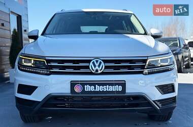 Внедорожник / Кроссовер Volkswagen Tiguan 2018 в 