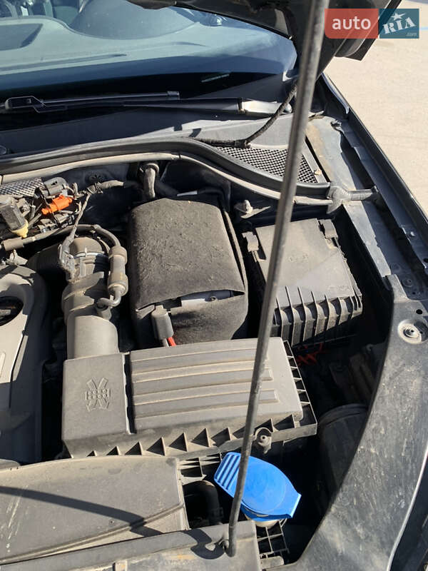 Внедорожник / Кроссовер Volkswagen Tiguan 2011 в Чернигове фото 29 Внедорожник / Кроссовер Volkswagen Tiguan 2011 в Чернигове