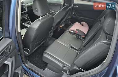 Внедорожник / Кроссовер Volkswagen Tiguan 2020 в 