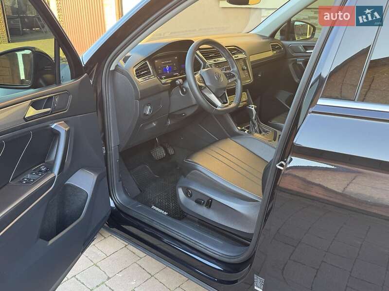 Позашляховик / Кросовер Volkswagen Tiguan 2022 в Івано-Франківську фото 20 Позашляховик / Кросовер Volkswagen Tiguan 2022 в Івано-Франківську