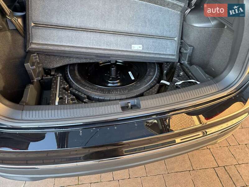Позашляховик / Кросовер Volkswagen Tiguan 2022 в Івано-Франківську фото 23 Позашляховик / Кросовер Volkswagen Tiguan 2022 в Івано-Франківську